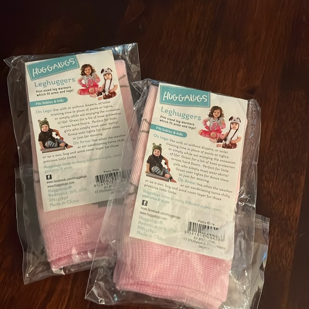 New. Huggalugs  leg/arm warmers